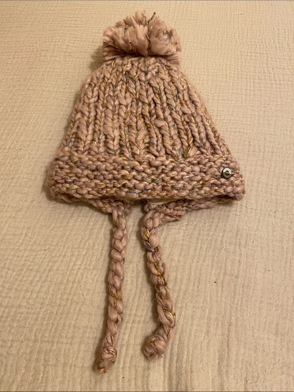 KOORINGAL Cozy Hand Knit Hat with Pom Pom - Blush. New